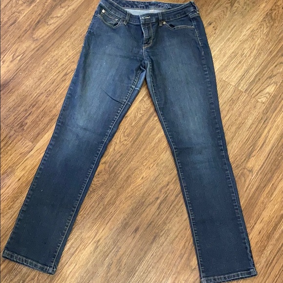 Jeans - Picture 1 of 2